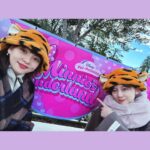 Kayo Noro Instagram - ディズニーパルパルーザ 🎀ミニーのファンダーランド🎀 ・ 思い出の写真たちです🩷 女子高生達がこのように写真撮ってましたのでマネして撮りました♡ありがとう女子高生 本当に可愛い可愛いイベントでした！ この日風がとても強くて ミニーのファンダーランドパレード見れなかったのはとてもとても残念でしたけども💦 可愛いミニーちゃんに会うことができて幸せです ミニーちゃんピンクって本当元気が出て可愛くて大好き💕 いつも元気と癒しをいただいておりますm(_ _)m 第2弾　ドナルドのクワッキー・ダックシティ　 もとても楽しみです😊 ・ 投稿遅くなっちゃったけども #パルパルーザ #ミニーちゃん #ミニーのファンダーランド🩷 #tdr #東京ディズニーランド