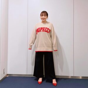 Kayo Noro Instagram - 衣装写真沢山あります💦 見てってーーーーーーーー‼️🤗 ・ ・ ①knit @cadune_official skirt @maisonspecial_women sandal @charleskeithofficial pierce @cocoshnik_official blacelet @unoaerre_japan ring @mariha_official ・ ・ ② knit @cadune_official pants @uncrave_official pumps @tsurubymarikooikawa jewelry @zuttoholic ・ ・ ③ knit @cadune_official pants @nanouniverse_official pumps @tsurubymarikooikawa jewelry @artidaoud ・ ・ ④ knit @mystrada_official pants @ships_women_official loafers @dianashoespress jewelry @unoaerre_japan ・ ・ ⑤ cardigan @arpege_story tank top @ships_women_official pants @babylone.official pumps @tsurubymarikooikawa piece @zuttoholic necklace,blacelet,ring @mariha_official ・ ・ ⑥ sweater @cadune_official skirt @ships_women_official boots @drmartens_japan jewelry @unoaerre_japan ・ ・ ⑦ knit @ships_women_official pants @micaanddeal_official boots @dianashoespress jewelry @zuttoholic ・ ・ ⑧ knit @uhruhruhr skirt @uncrave_official boots @despres_jp jewelry @mariha_official ・ ・ ⑨ jacket @beautyandyouth_official cut&sewn @micaanddeal_official pants @uhruhruhr loafers @dianashoespress bangle @in_m_o_o_d ・ ・ ⑩ gillet ,knit @arpege_story pants @mystrada_official pumps @tsurubymarikooikawa pierce,ring @zuttoholic blacelet @unoaerre_japan ・ ・ ・ タグ付けが1度に20個までで、、、全部つけきれませんでした、、、。
