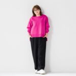 Kayo Noro Instagram - ・ 年齢や体型関係なく ファッションを楽しく素敵に楽しめるようなお洋服プロデュースさせて頂きました。 ブランド名は 『Notice//colors』 といいます。 ・ 3月25日 9時〜　QVCにて発売開始です ・ Notice🟰知る。自分の良さを知る、気づく。そんなふうに思ってもらえたらという意味でつけました。 ・ colors 🟰年齢や体型関係ない、自分だけのカラーを出していこう！色々な色を取り入れて明るく楽しい日々を過ごせるように！！という意味です。 ・ ブランド名は沢山考えましたw これだ！と思っても既に登録されていて使えないということもありました。そんなこんな 『希望と//好きなもの』組み合わせてやっと完成したお気に入りのブランド名です。 私は色が好きです。見てるとワクワクして、元気が出てきて、その時の自分の気分やその先の未来を表しますよね ・ 私がプロデュースした洋服は、気にすることなく、ポジティブでいられること。 年齢的に〇〇だからこれは着れないか、、、とか 体型や見え方が心配だからダメだ、、、とか なるべく思わせないようにしたい。 そんなことを気にせず、ポジティブマインドになれて、一人一人自分の特徴を知ることや、自分の良さに気づくこと、知ることで楽しい日々を送って頂きたいと思ってます。 これは、私自身にも日々言いながらです！！w 人間だから、自分の事を嫌いになりそうな時はあります！！弱くなっちゃう時。 けど、最近どんなマインドも 癖だと思うんです。 マイナスなマインドが癖な人は、癖でついついなってしまう。 プラスなマインドの人だって癖だと思います✨ ・ 癖が少しでもポジティブになれるお手伝いを、Notice//colorsができたらと思います。（←今一度自分にも言ってます） ポジティブマインドになれる洋服を作りたいという気持ち、思いで作っておりますm(_ _)m ・ ・ 作っていますだけでは一方通行な思いです。 なので、どうか明日からは、そんな気持ちや思いが皆さんに伝わるように、皆さんに着ていただけるように、努めていきたいと思います。 ・ ・ 初めてのことで、不慣れな点など色々あると思いますが、これからどうぞ よろしくお願い申し上げますm(_ _)m ・ #noticecolors #nc #qvc