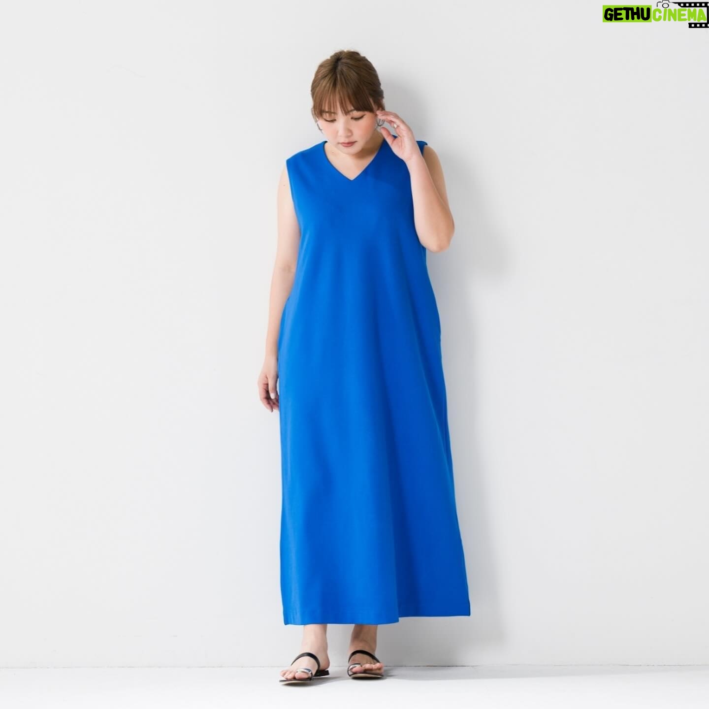 Kayo Noro Instagram - ・ 3月25日 9時〜 QVCより発売です ・ 1つ前の投稿&この投稿の商品が発売になります♪ リールでも商品インスタライブしながら紹介しているのでぜひみてみてください♡ ・ M.L.LL.3Lまでサイズ展開あります。 掲載の他にカラー展開あります!! 私はLサイズ着てます。 ちょっとだけら大きめです。 平均体型の方はMサイズで👌 ・ それぞれサイズの特徴は少なからずありますが‼️m(_ _)m ・ #noticecolors #nc #qvc