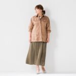 Kayo Noro Instagram - ・ 3月25日　9時〜　QVCより発売です ・ 1つ前の投稿&この投稿の商品が発売になります♪ リールでも商品インスタライブしながら紹介しているのでぜひみてみてください♡ ・ M.L.LL.3Lまでサイズ展開あります。 掲載の他にカラー展開あります！！ 私はLサイズ着てます。 ちょっとだけら大きめです。 平均体型の方はMサイズで👌 ・ それぞれサイズの特徴は少なからずありますが‼️m(_ _)m ・ #noticecolors #nc #qvc