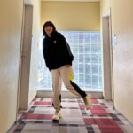 Kayo Noro Instagram - 衣装まだまだあるよシリーズ🙋🏻‍♀️ 見てってーーー！！ ※マジでコーデによって痩せた⁉︎って日ありますのでその辺も見てみてください！面白いですよ✨✨ ・ ① blouse @setens_official pants @bananarepublic_jp pumps @laurence.shoes jewelry @zuttoholic ・ ・ ② sweatshirt @beautyandyouth_official skirt @diagramofficial boots @daianashoespress pierce,ring @zuttoholic bangle @artidaoud ・ ・ ③ shirt,skirt @superiorcloset_ined_official boots @zara pierce,ring @zuttoholic necklace,stone ring @artidaoud blacelet @unoaerre_japan ・ ・ ④ shirt,pants @lephil_official pumps @kanematsu_official jewelry @zuttoholic ・ ・ ⑤ foodie,pants,sneakers @pumajapan pierce,ring @mariha_official blacelet @n_m_o_o_d ・ ・ ⑥ cardigan,skirt @lebouquet_official t-shirt @sloane.jp boots @kanematsu_official pierce,blacelet @zuttoholic necklace,ring @artidaoud ・ ・ ⑦ knit @cadune_official pants @bananarepublic_jp boots @daianashoespress jewelry @unoaerre_japan ・ ・ ⑧ knit,shirt @unfilo_official pants @upperhights,@guestlist___tokyo pierce,ring @zuttoholic ・ ・ ⑨ gillet,cut&sewn @garageofgoodclothing_official pants @bananarepublic_jp piece @zuttoholic bangle @artidaoud ring @unoaerre_japan ・ ・ ⑩ shirt @adametrope pants grace_continental.div pumps @daianashoespress pierce,blacelet @unoaerre_japan ring @artidaoud ・ ・ ・ 写真の画質明るさにバラツキがございまして、申し訳ないでございますが、、、 まだまだ勉強中です🥲 もっとオシャレに撮りたいんだけどw