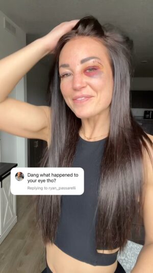 Kaytlin Neil Instagram - headbutt 🥴 #mmafighter