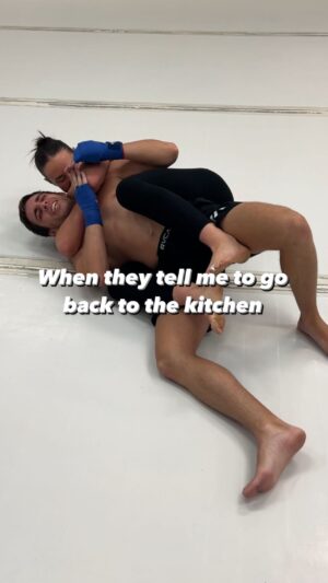 Kaytlin Neil Instagram - Yay I don’t have to go back to the kitchen 🥹👏🏻

#mmafighter #mma #proathlete