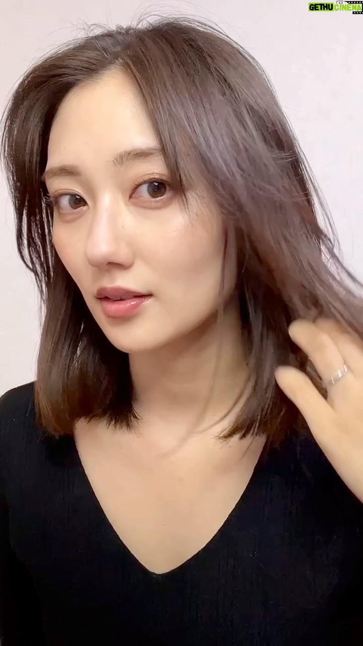 Kazusa Okuyama - 21.3K Likes - のびました髪ミディアムどうですか?