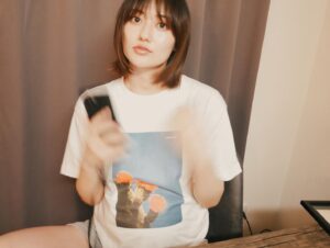 Kazusa Okuyama Instagram - 日常
が彩るTシャツ　@moat_asterisk 
かわいすぎる🌵外で着るのも楽しみ