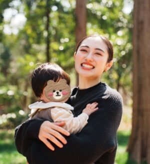 Kazusa Okuyama Instagram - もう４月！
新生活を迎えられた皆様おめでとうございます
無理しすぎず、新しい環境を楽しんでください🌸
.
.
.
3月中にやるって言っていたこと１つ間に合いませんでした…心待ちしていた方(いたら)ほんとごめんなさい…必ず満足いく形でお知らせするのでもう少し…もう少しお待ちください…！！🙏