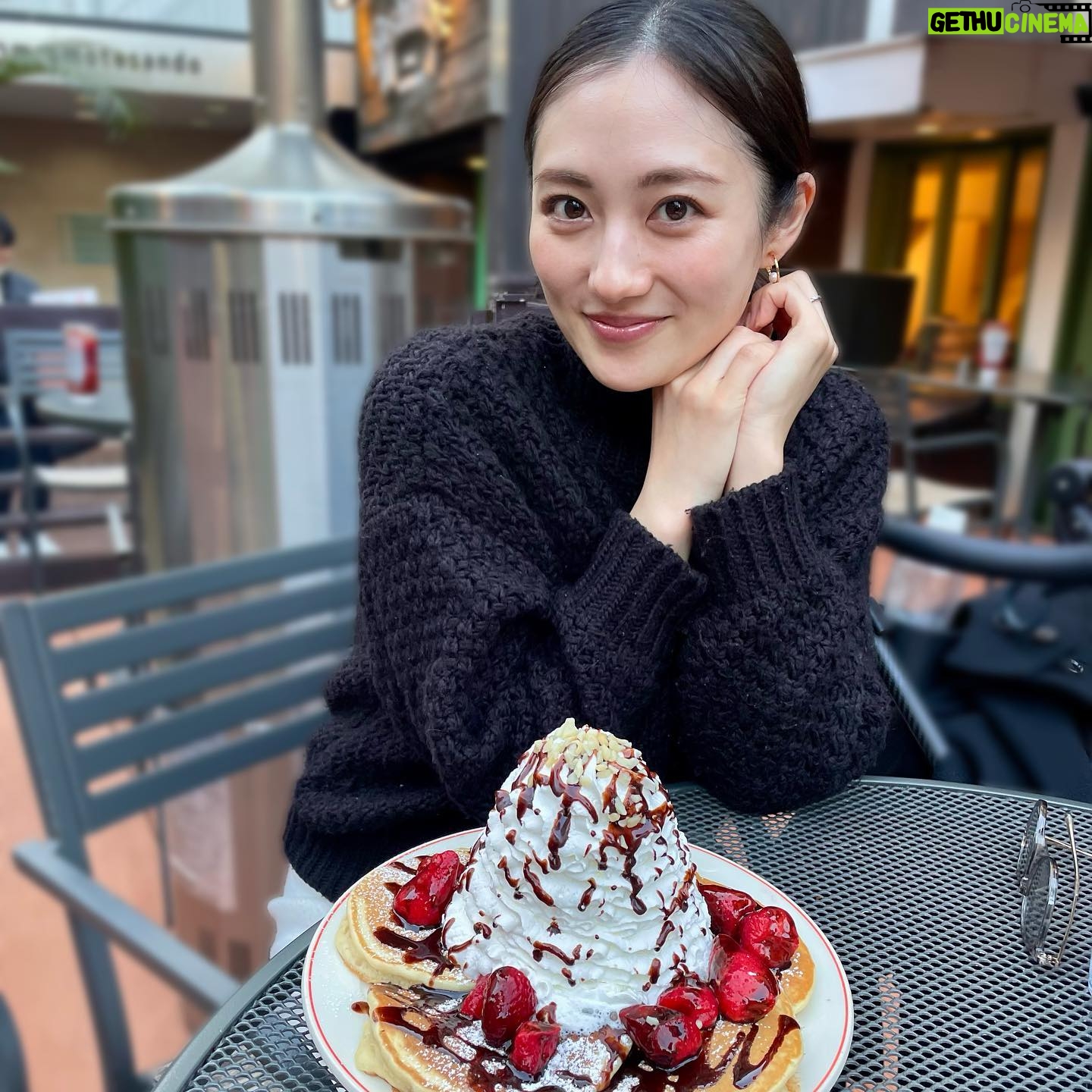 Kazusa Okuyama Instagram - 20代のうちにやっておきたいこと、全部やろうという気持ち。残り2ヶ月🥞