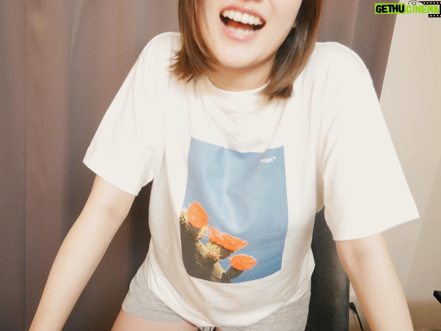 Kazusa Okuyama - 10K Likes - 日常
が彩るTシャツ @moat_asterisk
かわいすぎる🌵外で着るのも楽しみ