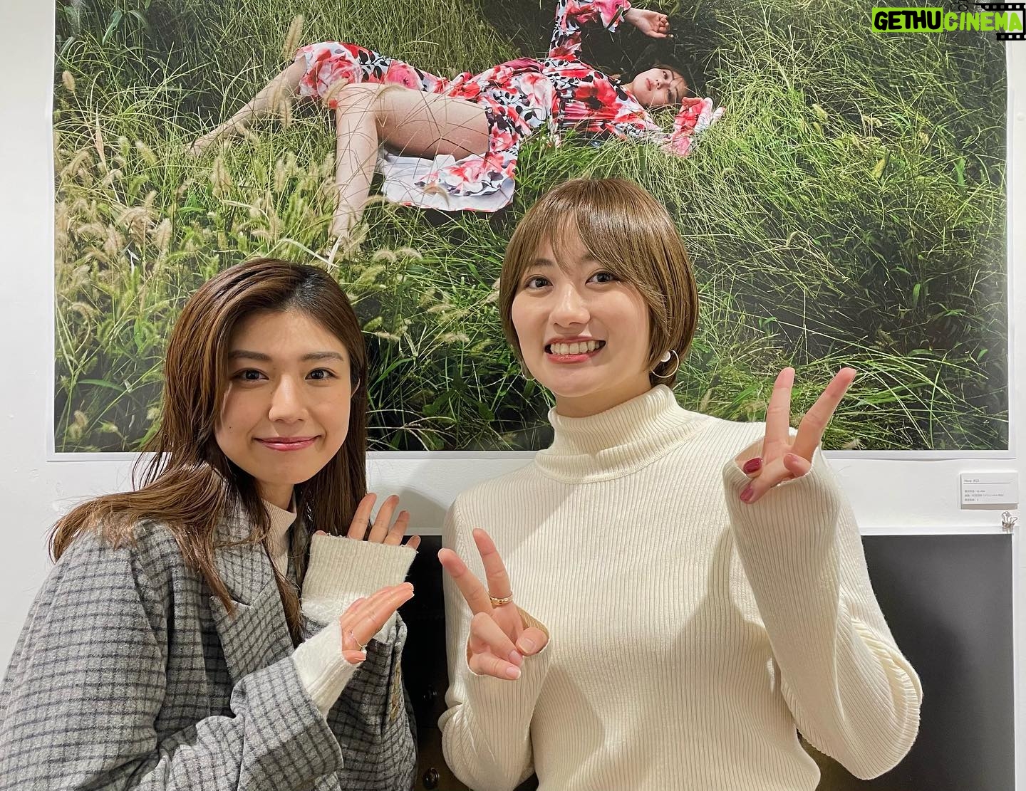 Kazusa Okuyama - 8.3K Likes - なんと
由貴さん @yuki.grm が写真展に来てくれました!嬉しすぎた!!
やっぱりグラビアって良いよね〜大好きだ〜
って話をお互いに出来て楽しかったし、
寂しいけど卒業おめでとうございますを直接伝えることができてよかった🥹🥹🥹
ありがとうございました🤍🤍