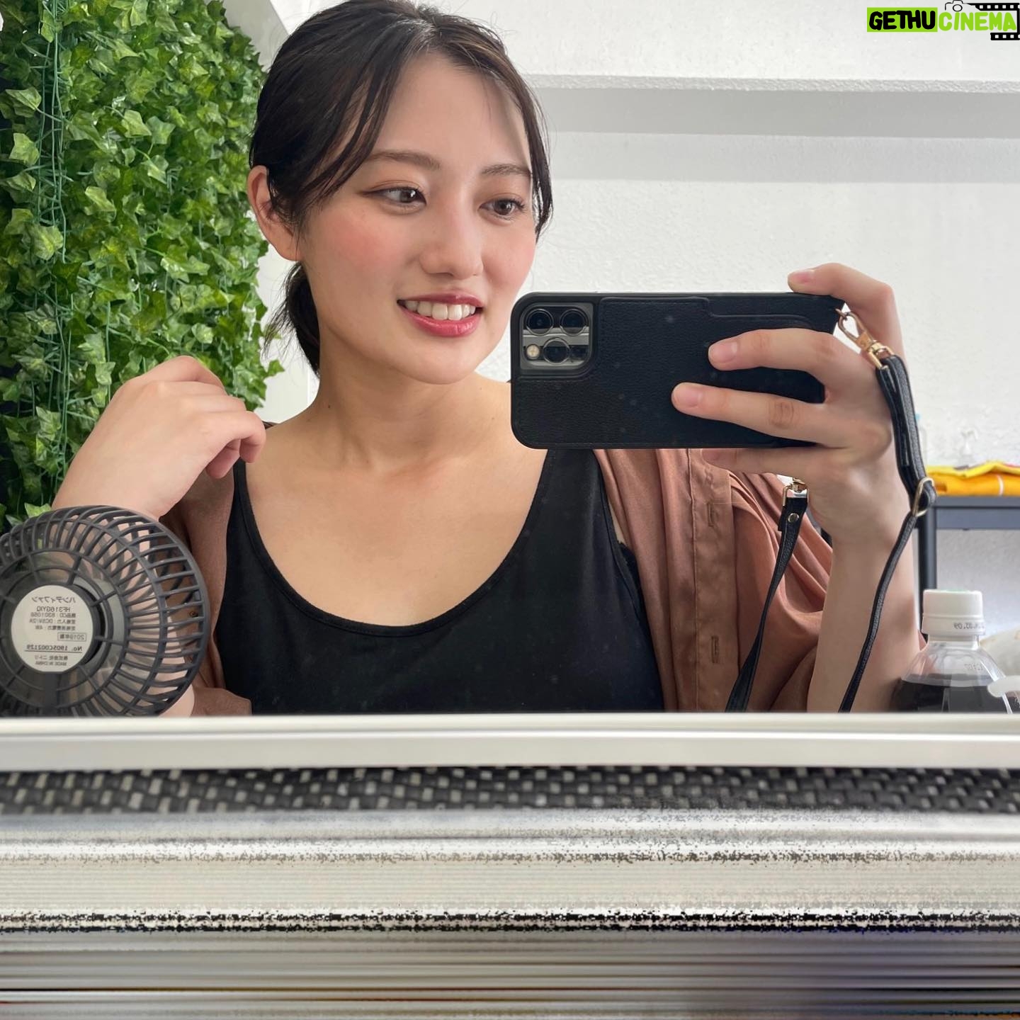 Kazusa Okuyama - 8.2K Likes - 今年の夏はあんまり外に出てないので白いままでした。
1番白いコンシーラーでも浮かないくらい白いままでした。
Diorコンシーラー本当に優秀🥹