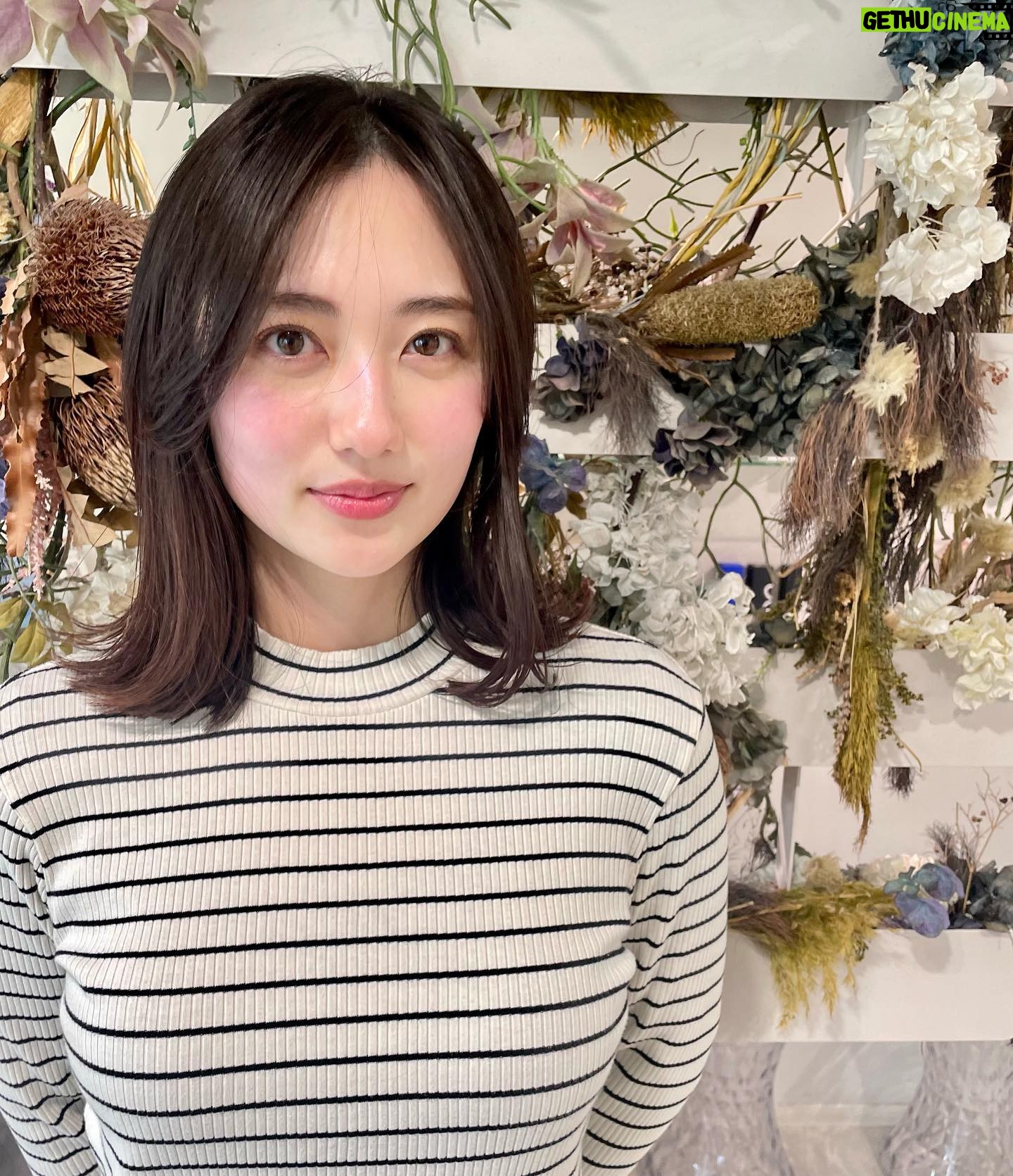 Kazusa Okuyama - 9.7K Likes - 久々のメンテナンス😭✨
2-3せんち切ってもらった!
いつもありがとうございます💝