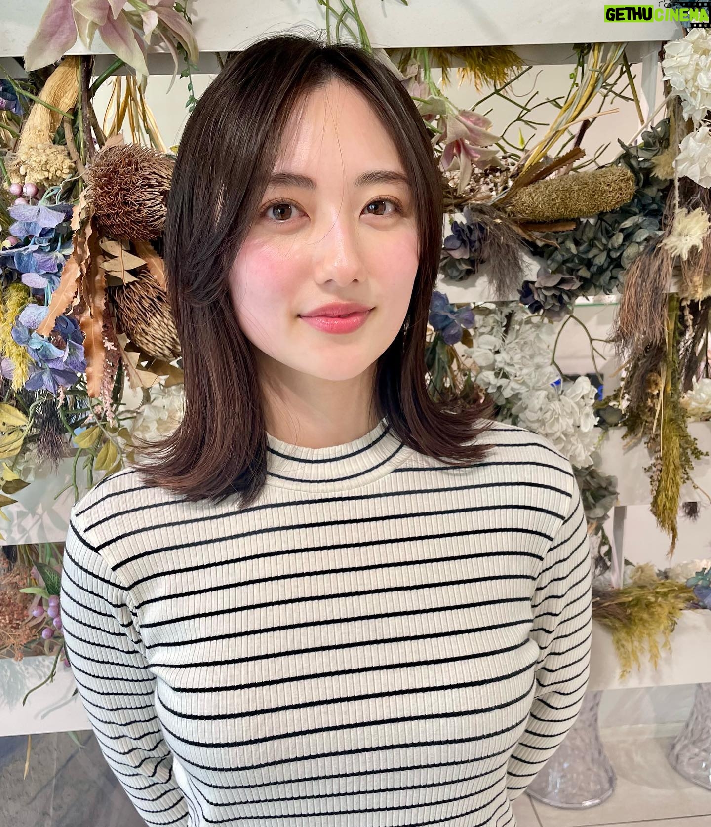 Kazusa Okuyama - 9.7K Likes - 久々のメンテナンス😭✨
2-3せんち切ってもらった!
いつもありがとうございます💝