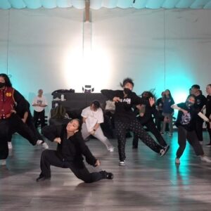 Kea Peahu Instagram - got a lil too excited in the beginning there 💀 thank you @matthewmsabino for this class 🙏🏼 had sm fun

📍: @offstagebygrv 
🎵: loyalty @kendricklamar @badgalriri 

#dance #dancers #offstage #loyalty #explorepage #keapeahu