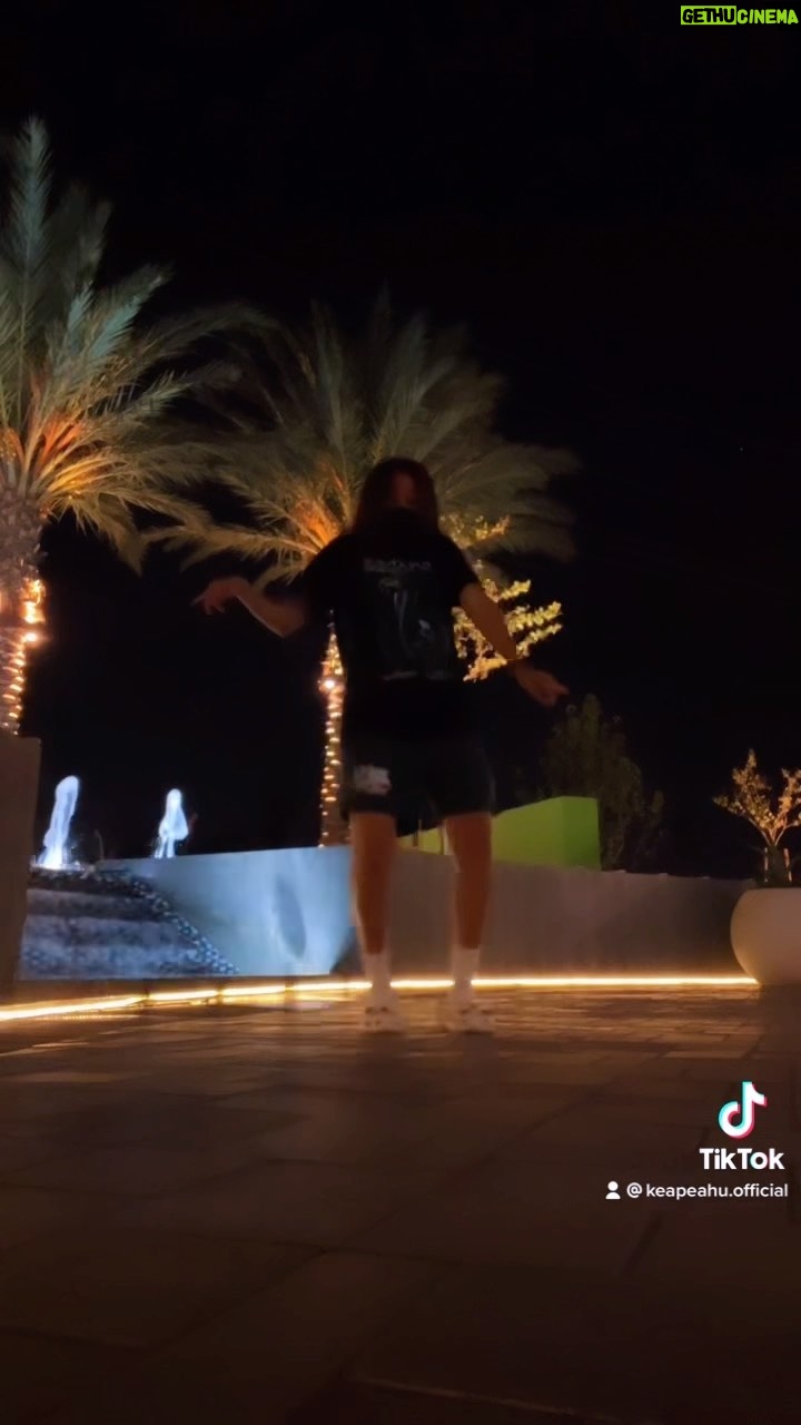 Kea Peahu - 5.7K Likes - dc : @jiggynjiroh 🙌🏻 any other tiktok requests ? @tiktok #tiktok #dance #keapeahu