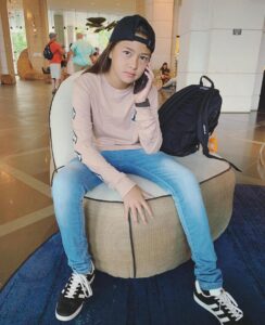 Kea Peahu Most Liked Photos and Posts