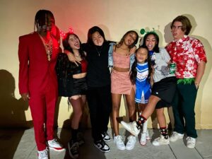 Kea Peahu Instagram - got to reunite with the fam at the birthday girl @laylabug07 ‘s party tn 😁 i missed them all sm 😭 it felt good to be all together again <3 #thelabprokids