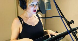 Keegan Connor Tracy Instagram - ATTENTION GAMERS! The game based on the hit movie Starship Troopers has a voice you might recognize! Had a lot of fun voicing Pyre for this: Extermination is a 16 player co-op
FPS that puts you on the far-off front lines of an all-out battle against the Bugs! Squad up, grab your rifle, and do your part as an elite Deep Space Vanguard Trooper set to take back planets claimed by the Arachnid threat! Available now, along with Extraction, on @steam_games_official  @offworldind #gaming #voiceartist #pyre #starshiptroopers