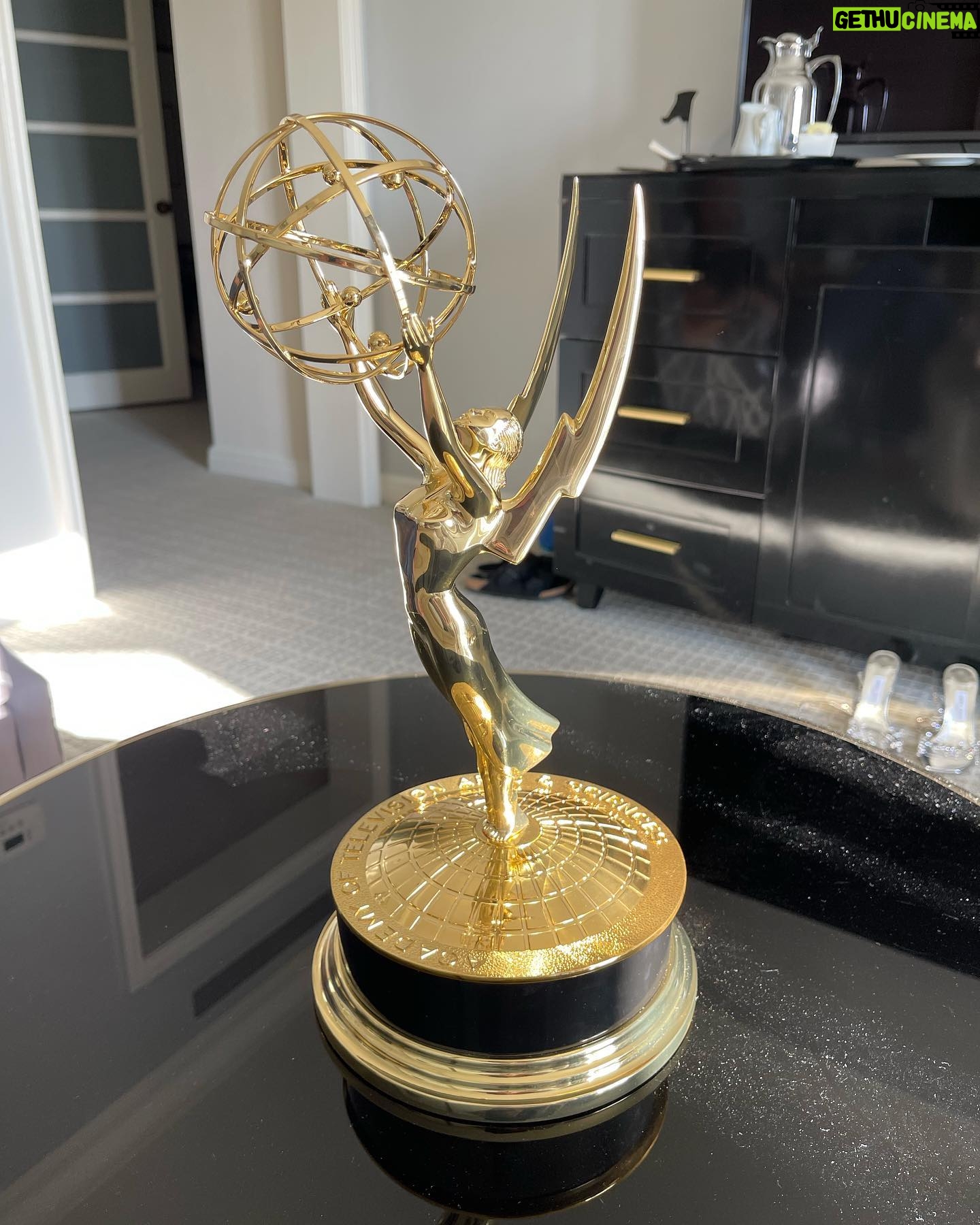 Keeley Hawes Instagram - I could not be prouder of my gorgeous, talented, kind, and brilliant husband 🖤 #emmys2022