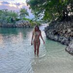 Keeley Hazell Instagram - Jamaica me happy ‘n stuff.