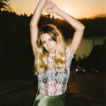 Keeley Hazell Instagram - The right to bare arms.