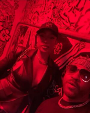 Keenyah Hill Instagram - On tour 🖤  shot by @qlovebug 🗡️
