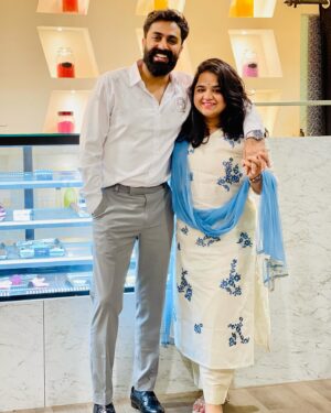 Keerthana Anil Instagram - Happyyy Birthdayyy Aliyansss 😎😍 I Love You For The Person You Are and The Person You Love The Most 😝(My Gops🤓) .  I wish You The Bestest Of All The Birthdays Mr. Handsome, Talented, Loving and Simplest Human Everr🥰  Being Related To Me Is The Best Gift That You Got This Year🌝 Love You Broh😘 @padmasoorya
