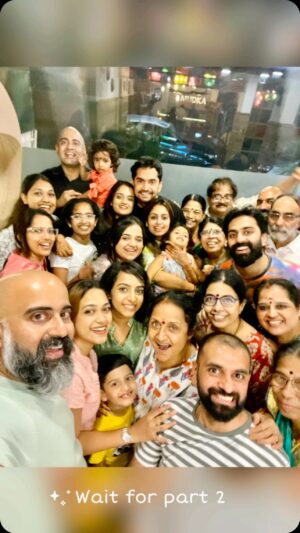 Keerthana Anil Instagram - സ്വന്തം കട പോലെ കണ്ടോ എന്ന് പറഞ്ഞതേ ഓർമയുളളു.😜🤣😂 @mudka_restocafe 

#panipurilove #chatlove #ggcelebrations #ggcelebration #inmudka #mudkahappenings #mudkarestocafe #calicutcafe #gpgopika #panipurichallenge #panipurikitty #familygathering #mudkacafecalicut #mudkalove #mudkafood #instagood #instalike #instadaily #reeloftheday #trendingreels #trendingaudio #viralvideos #viralpanipurilovers #likeforlikes #calicutcafes #foodlovers #foodvideo #northindianchats