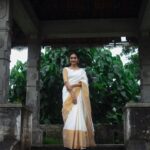 Keerthana Sreekumar Instagram - 🌸 outfit : @adorebedizen styling : @_aneena_jose__ shot by : @abhishek_satheesan_photography