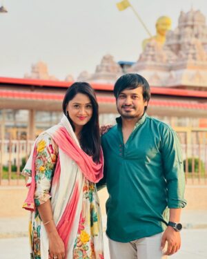 Keerthi Bhat Instagram - 🩷

#keerthibhat