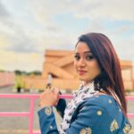 Keerthi Bhat Instagram – No caption 🤩
 
#naturelovers #weather #love #ursradha