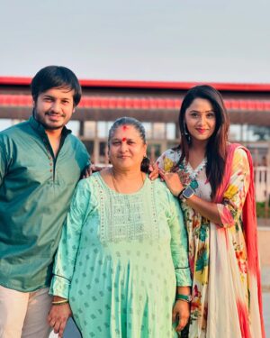 Keerthi Bhat Instagram - 🩷

#keerthibhat