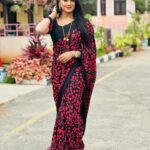 Keerthi Bhat Instagram – Sare love♥️

#sareelove #traditional #madhuranagarilo #ursradha#comfartablewear❤️
