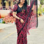 Keerthi Bhat Instagram – Sare love♥️

#sareelove #traditional #madhuranagarilo #ursradha#comfartablewear❤️