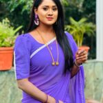 Keerthi Bhat Instagram – Colour loves me💙🥰. 

Saree n blouse by : @nihira_designerstudio 

#keerthibhat #love #ursradha #madhuranagarilo