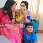 Keerthi Bhat Instagram - Yenti ila anesadu 🙃 . @aadityaa_reddy_ @keerthibhatofficial . #kids #jyothakkaquotes