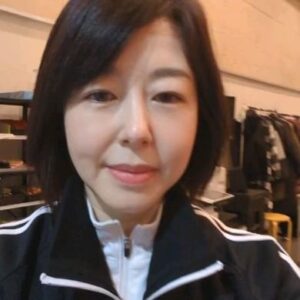 Keiko Horiuchi Instagram - お稽古場の様子ですー😊

着到板がありますよ！

じっくりじっくり、進んでますー！

#骨と軽蔑
#舞台