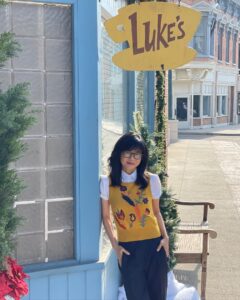 Keiko Agena Instagram - Some shots from today! Hanging with #ToddLowe my TV hubby from #GilmoreGirls. Promos for @up_tv 🌟 The #GilmoreTheMerrier TV binge-a-thon. Coming to you thanksgiving week… Make up @makeupbyhendra Hair @jayceemnirajd