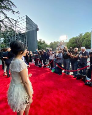 Keiko Agena Instagram - Hitting the red carpet for the #BetterCallSaul Premiere! Everything is better with my BFF @shinkawasaki Can’t wait till see the show. Season 6! 

MakeUp: @nhinako_makeup 
Hair: @jayceemnirajd 

#BCS #BetterCallSaulPremiere #RedCarpet #FunTimes #Yeah #Howzit