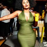 Keke Mphuthi Instagram – Spent my pre-birthday at the @savannacider X @showmaxonline  Laugh Africa Comedy Festival Launch in Rosebank where our beautiful Queen @minniedlamini said “YES” to being our roastee … Y’all better be nice to my baby girl otherwise I’m coming for you, Siyavanna South Africa 😌😉

#laughafricacomedyfestival 
#savannalacf
#siyavanna

Hair done by: @lillyshair_ 
Styled:Me