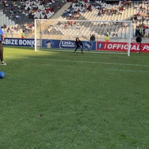 Keke Mphuthi Instagram - Looking at this first image …DO YOU THINK I SAVED THE GOAL?🥅 … now scroll to the third slide 🛝 😅. 

This is why Didintle will forever be right for the job at Shoshaguve Giants on @championsmzansi . She’s a force to be reckoned with 🤭.

Had a great time in MBOMBELA THIS PAST WEEKEND WITH @dstvpremiership & @babizebonke_za  at the TS GALAXY VS ORLANDO PIRATES GAME FIXTURE .
👏🏽👏🏽👏🏽👏🏽a big congratulations to TS GALAXY ON THE WIN AND OUR AMAZING #amafandayz CONTESTANT THAT WON R200 000 scoring against my buddy @therealnkanyiso 😊.

(FYI I’m gonna get the peoples money back from menga as per request 🤣🤣🤣)
#amafandayz 
#babizebonke 
#dstvprem 
#supersport 
#tsgalaxy 
#pirates