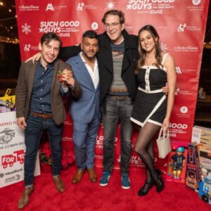 Kelen Coleman Instagram - Don’t @ me if i wear this again next week 🤶 🤓😝 Fun night w/ a pal supporting #toysfortots & badly hiding a mark of either my clutziness or symbol of the plight of a long limbed tall person. (Slide 4 makes slide 2 funny) thanks to @sunkrishbala & @suchgoodguys. They’re such good guys!😍😝