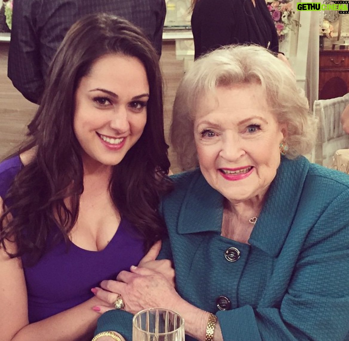 Kelen Coleman - 5.1K Likes - Betty White. About 6 yrs ago. What a lady. What a talent. Grateful I got to be in her presence briefly. I woulda paid for that experience. What an honor. I never ask for pictures(cause I feel annoying and don’t wanna bother people, but should just get over that cause I look up to so many and want these memories) but with her i just HAD to. And i believe i remember when i asked “would it be ok to take a picture with you”(or something if the sort), she said something like “can I take a picture with YOU…or like I wanna take a picture with YOU. I couldn’t believe how nice she was. And on tape night how she showed up ready to go and knew her stuff. Amazing. #hotincleveland #bettywhite #comedienne #legend #idol #nationaltreasure