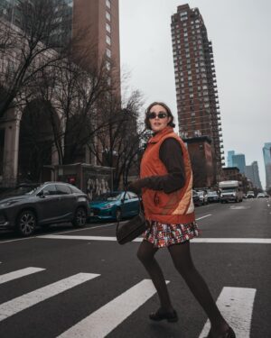 Kelley Heyer Instagram - out on the town! 🐞⛓️
photographer @kylieshaiebtookthis