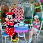 Kelley Jakle Instagram - Minnie and I bonded so much that she gets her own post 💓 📸: @markhapka