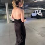 Kelley Jakle Instagram - Oh, how we love @mercyforanimals!! This year is their 25th anniversary, and we are always so honored to get to celebrate the impactful (and very brave) work they do for our animals friends and the planet. Thank you @ninety_percent for the comfiest dress I’ve ever worn and for committing to vegan, sustainable and equitable practices, @ryannlanel for styling, my mama for letting me borrow her vintage jewelry and @juleshapka for helping me with my ponytail.