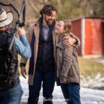 Kelley Jakle Instagram - So excited to be heading back to Gettysburg this month for the premiere of “A Gettysburg Christmas!” I had the best time getting to work with my dear friend @i_am_seanfaris, the rest of the cast @therealleemajors @boxleitnerbruce @katevernonofficial @tomveratv @sarahlitton and our fearless leader Bo Brinkman. See y’all at The Majestic Theatre @gburgmajestic Nov. 27th! @agettysburgchristmas 📷: @amiliakspicer