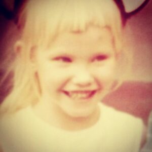 Kelli Giddish Instagram - #haircut #oopsie