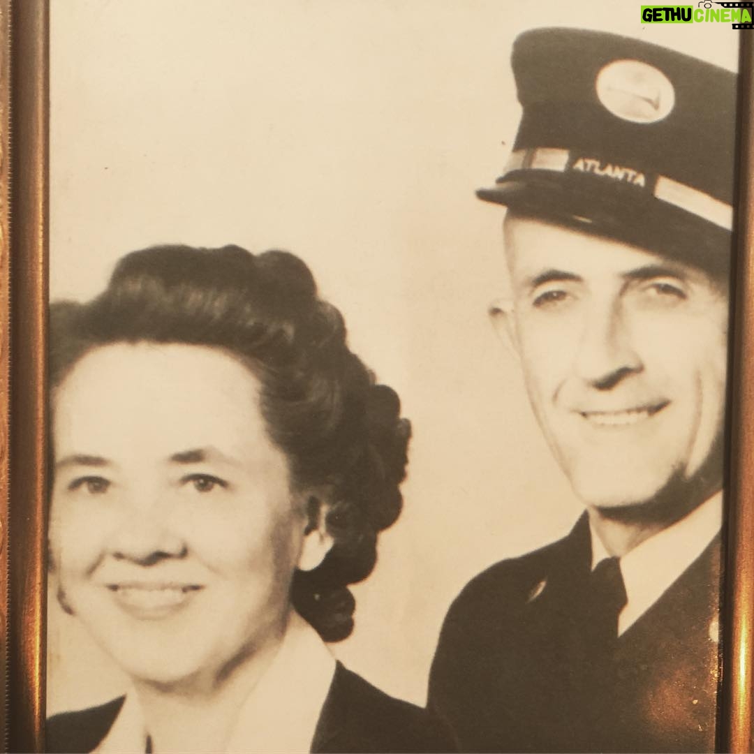 Kelli Giddish Instagram - #atlanta #greatgrandparents