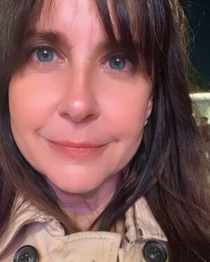 Kellie Martin Instagram - This is how one looks after
listening to Patti LuPone
sing onstage. 
A happy, weepy mess.